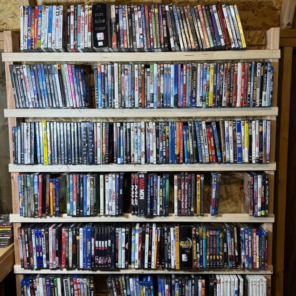 Lot of 50 DVD Action Drama Comedy Romance SCI-FI Adventure Movie RANDOM BUNDLE